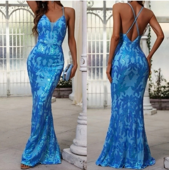 Lux Sparkling Spaghetti Strap Backless Mermaid  Forma… - Picture 1 of 16